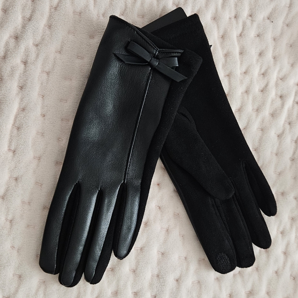 Le Luxe collection gloves